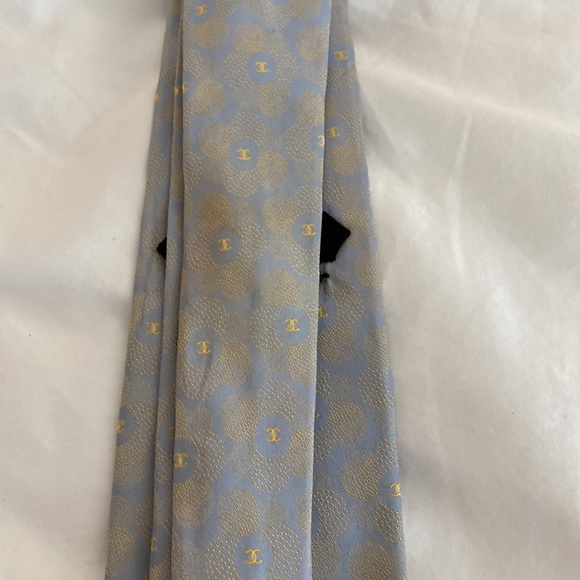 Chanel tie - Picture 7 of 11